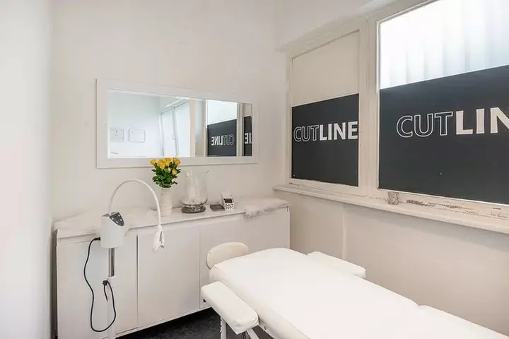 Faltenbehandlung mit Plasma Pen