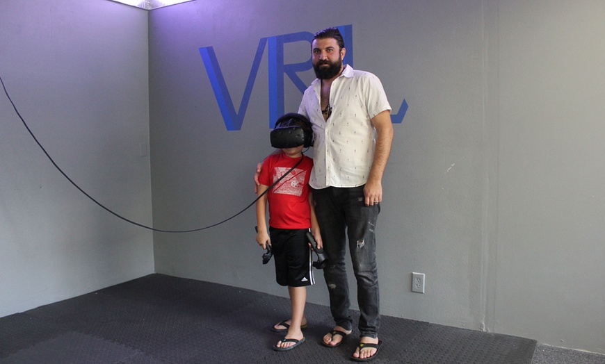 vr world groupon