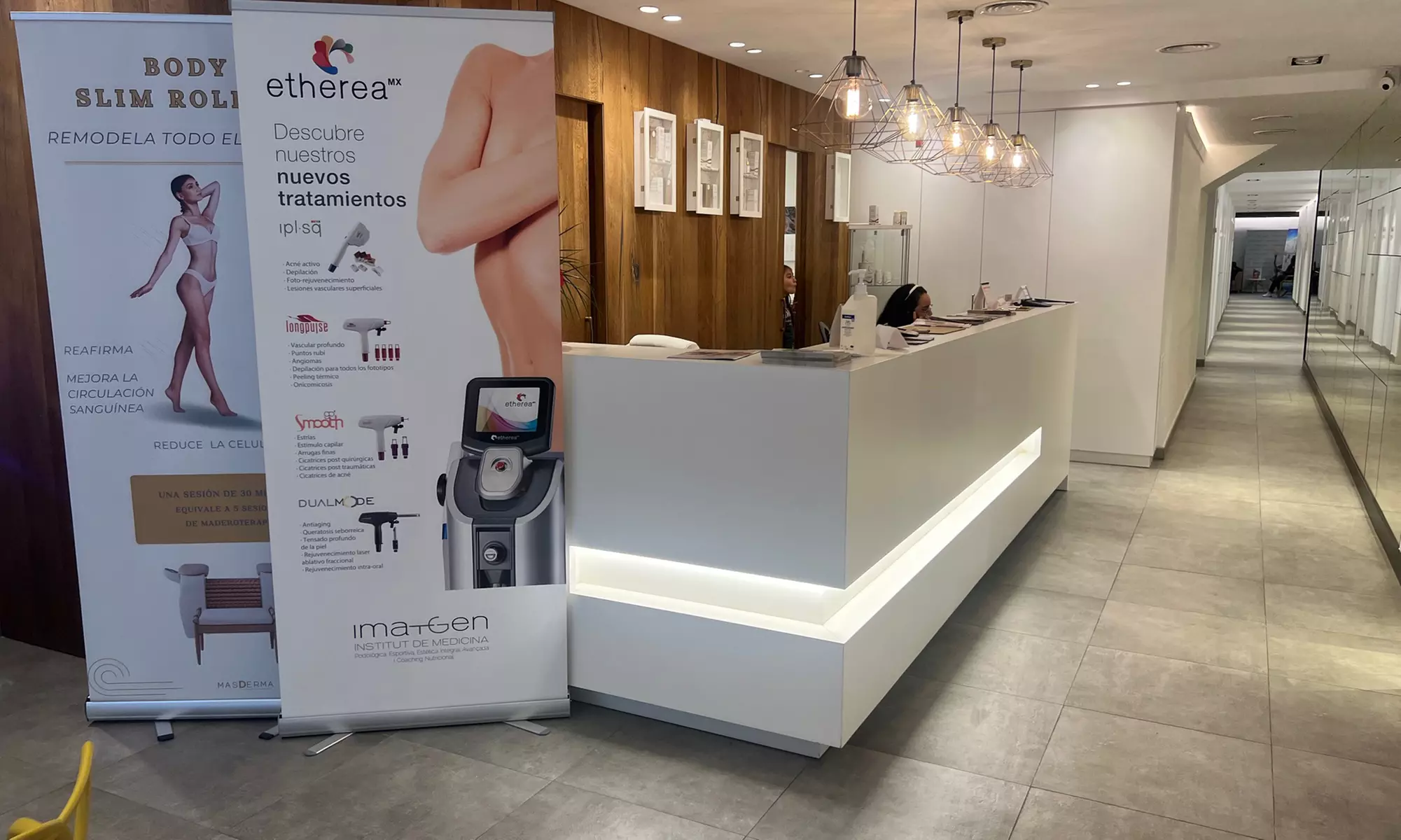 Cutis renovado con un tratamiento reafirmante inyectado facial