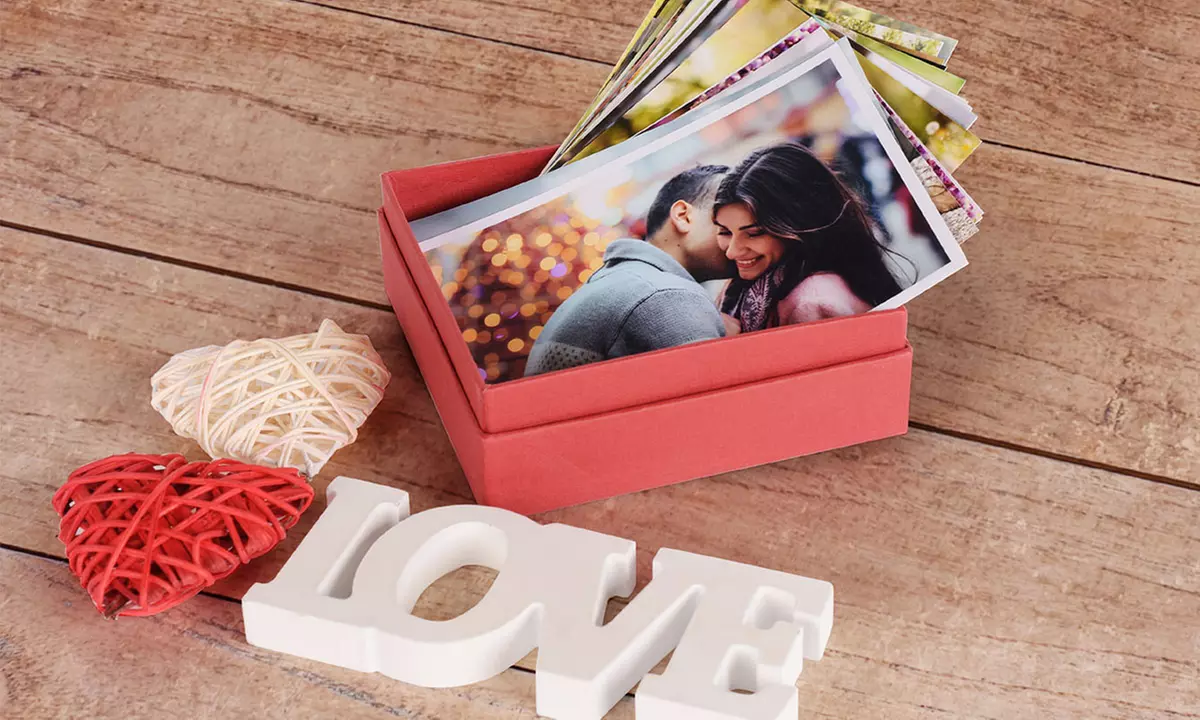 50, 100, 150, 200, 300 ou 400 tirages photos 10x15 cm avec Colorland - Primary Image