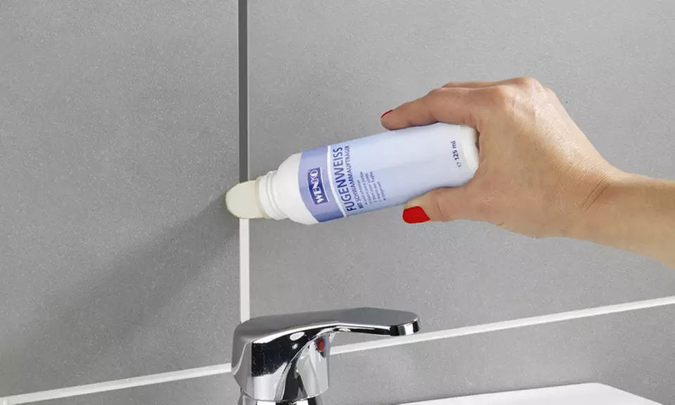 Blanchisseur des joints avec applicateur de la marque Wenko - Primary Image