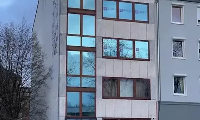 Injektionslipolyse mit 5 oder 10 ml an 1 oder 2 Zonen nach Wahl