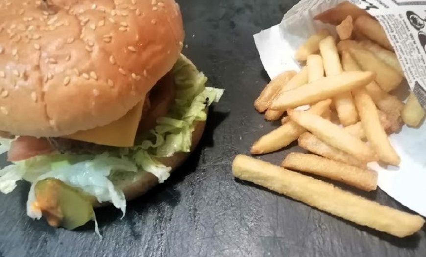 Image 10: Menús hamburguesas para 2 o 4 personas