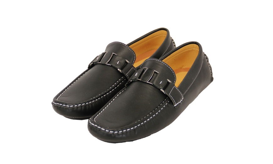 Image 11: Men's Moccasins 