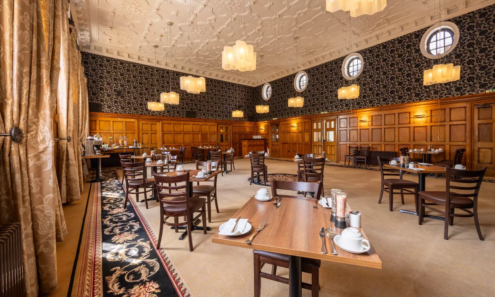 Enjoy a Burger and Pint Combo for One, Two, or Four People