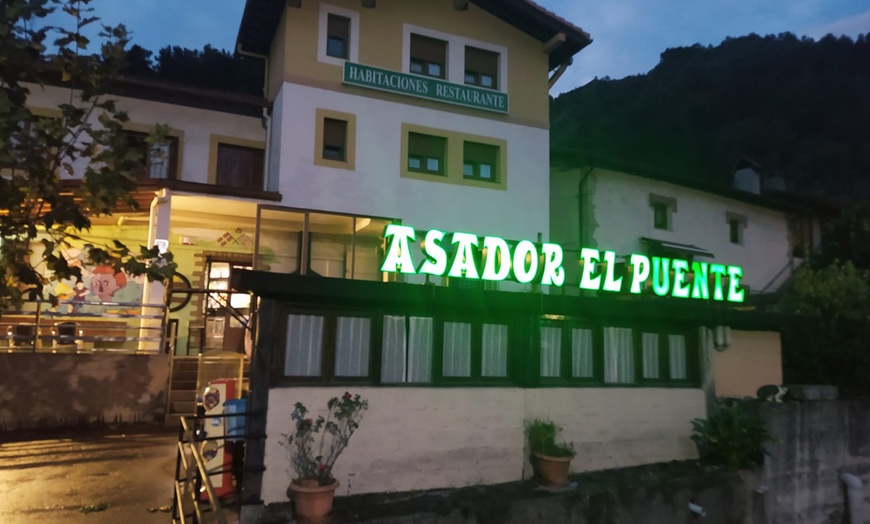 Image 15: Exquisito menú de txuletón o bacalao en Asador El Puente