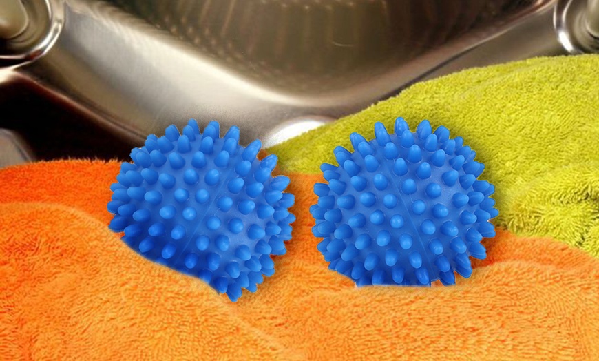 Image 2: Eco-Friendly Dryer Balls