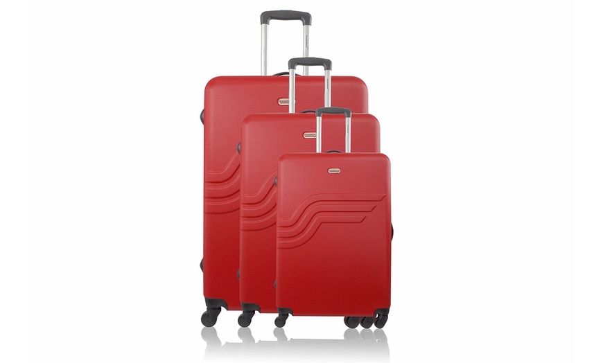 Image 39: Set of 3 Suitcases