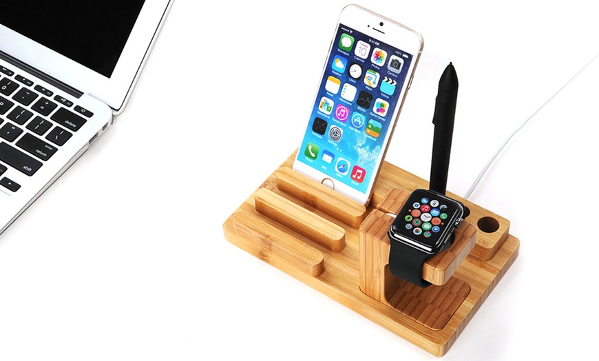 Image 3: Wooden Docking Station