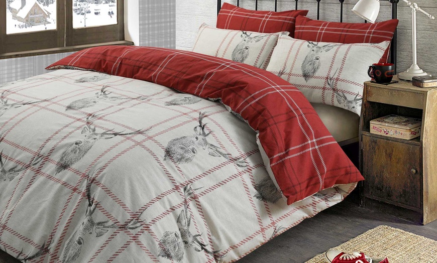 Image 1: Checked Stag Duvet Cover Set