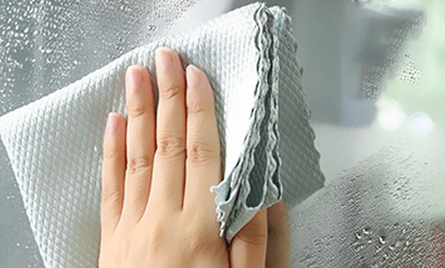 Image 3: Piece Cleaning Cloths