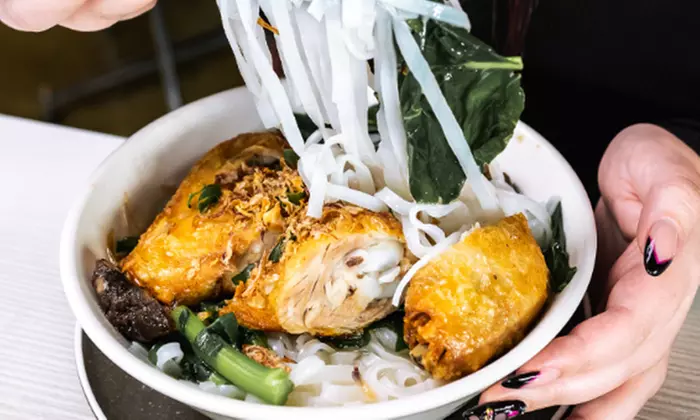 Vietnamese Dinner Banquet at Tran Tran Vietnamese