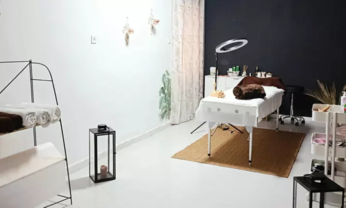 Tratamientos faciales y capilares: limpieza, peeling, alta frecuencia