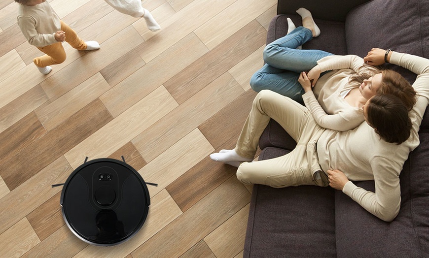 Image 5: Black Robot Vacuum Cleaner