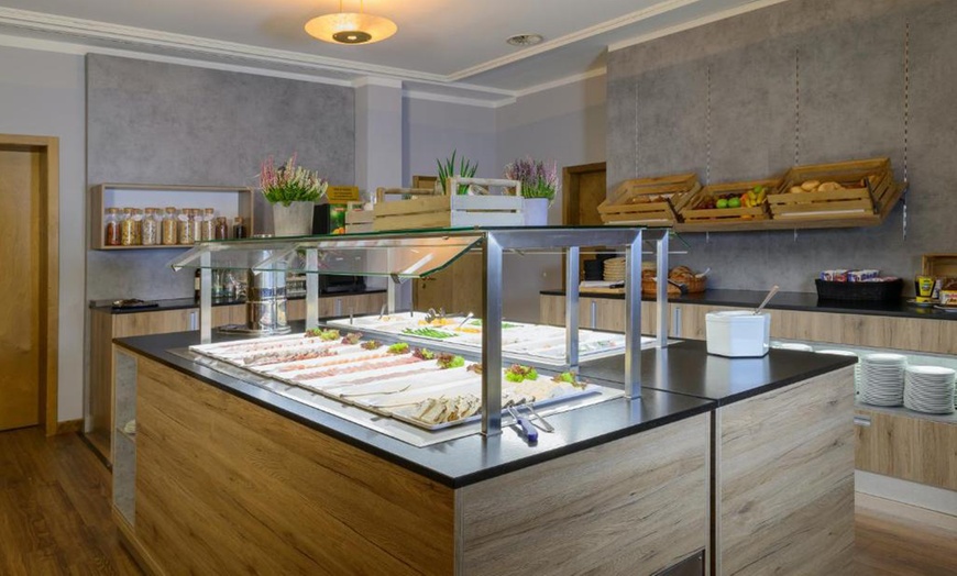 Image 10: Thüringer Wald: 2 Nächte inkl. Halbpension und Wellness