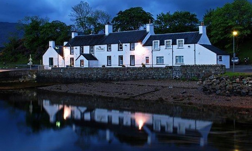 Image 1: Scottish Highlands With Breakfast