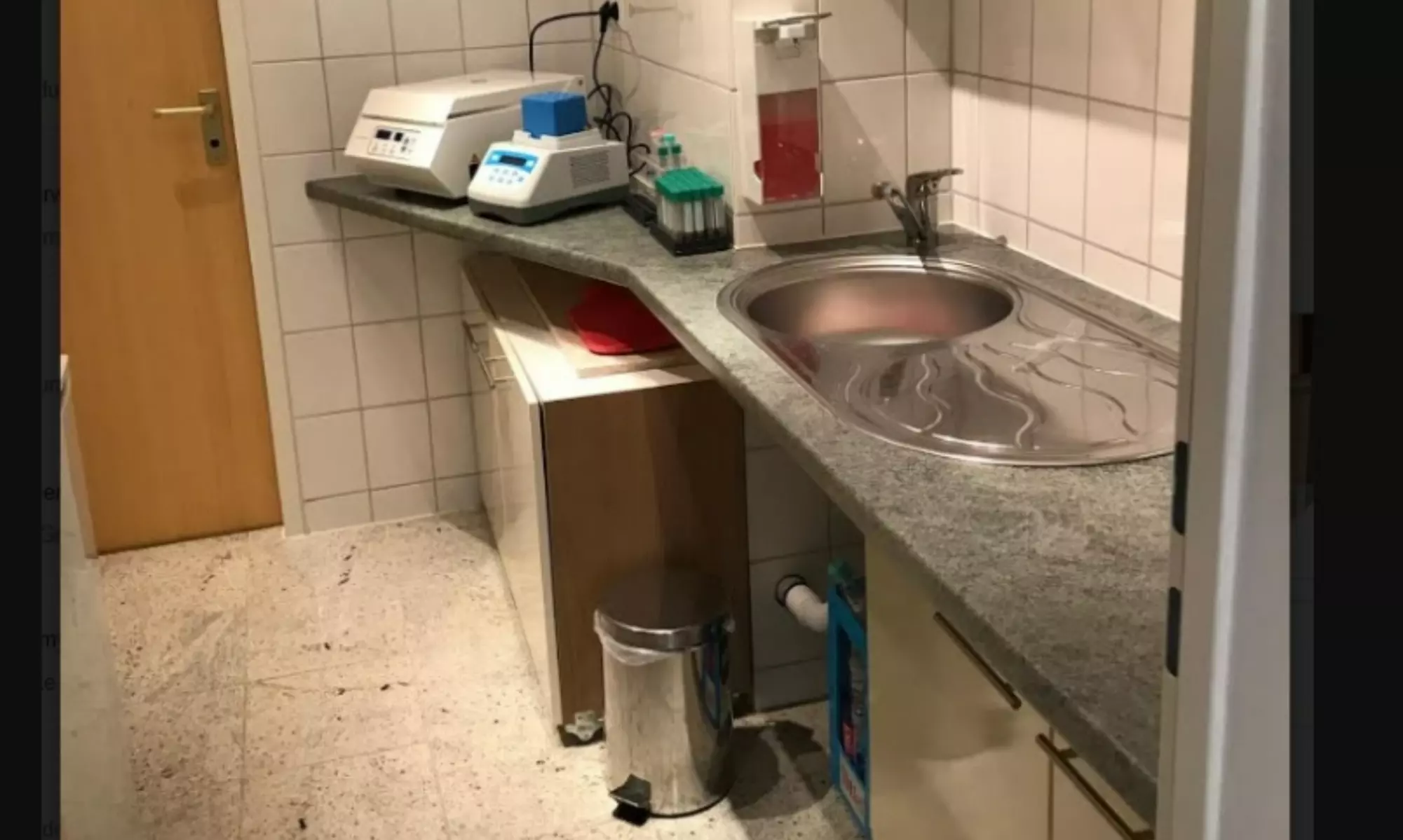 Faden-Lifting-Behandlung