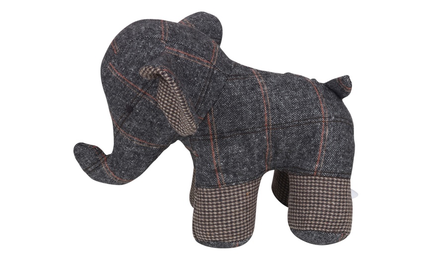 Image 7: Decorative Elephant Door Stopper