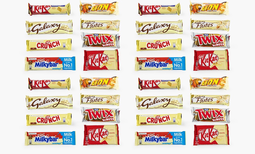 Image 4: 8 White Chocolate Candy Bars