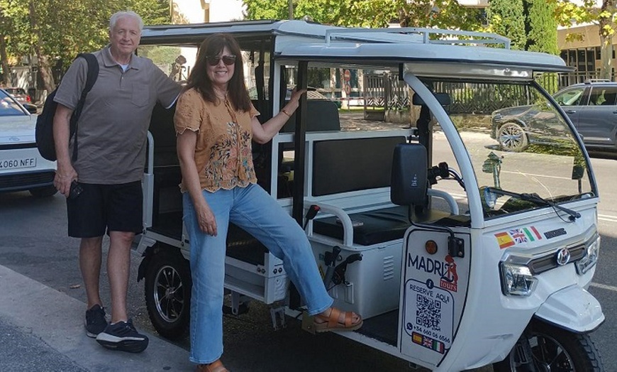 Image 20: Tour en Tuk Tuk para hasta 4 personas