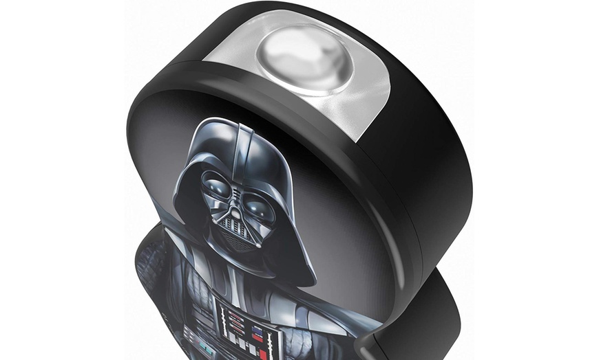 Image 8: Stars Wars & Marvel Kid's Torch