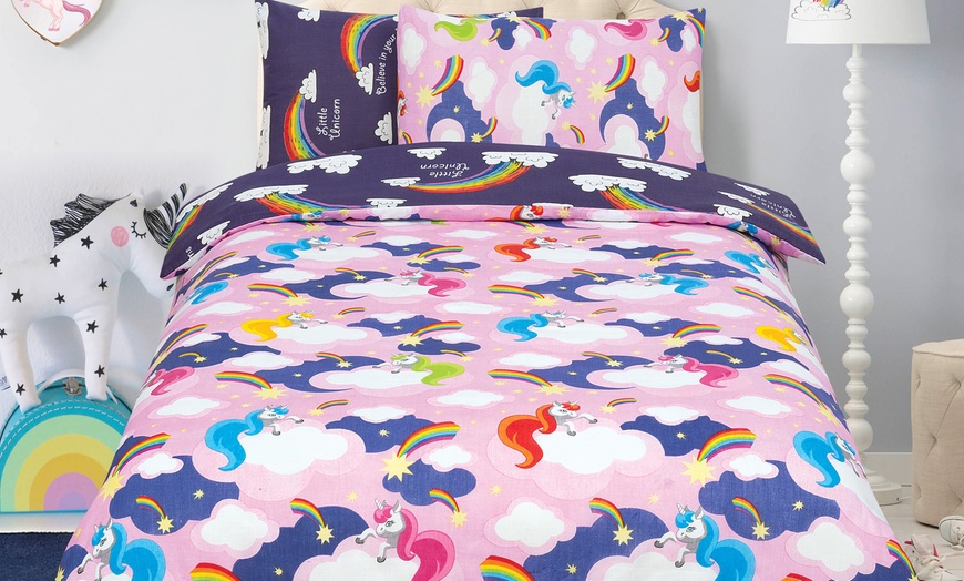 Image 1: Kids Reversible Duvet Set