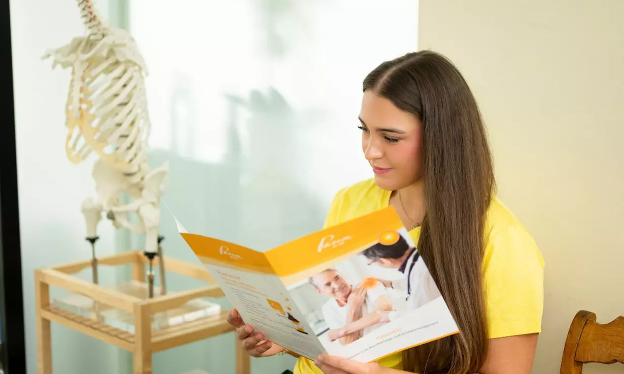 Hautverjüngende Behandlung mit Infrarot-Lichttherapie für 1 Person