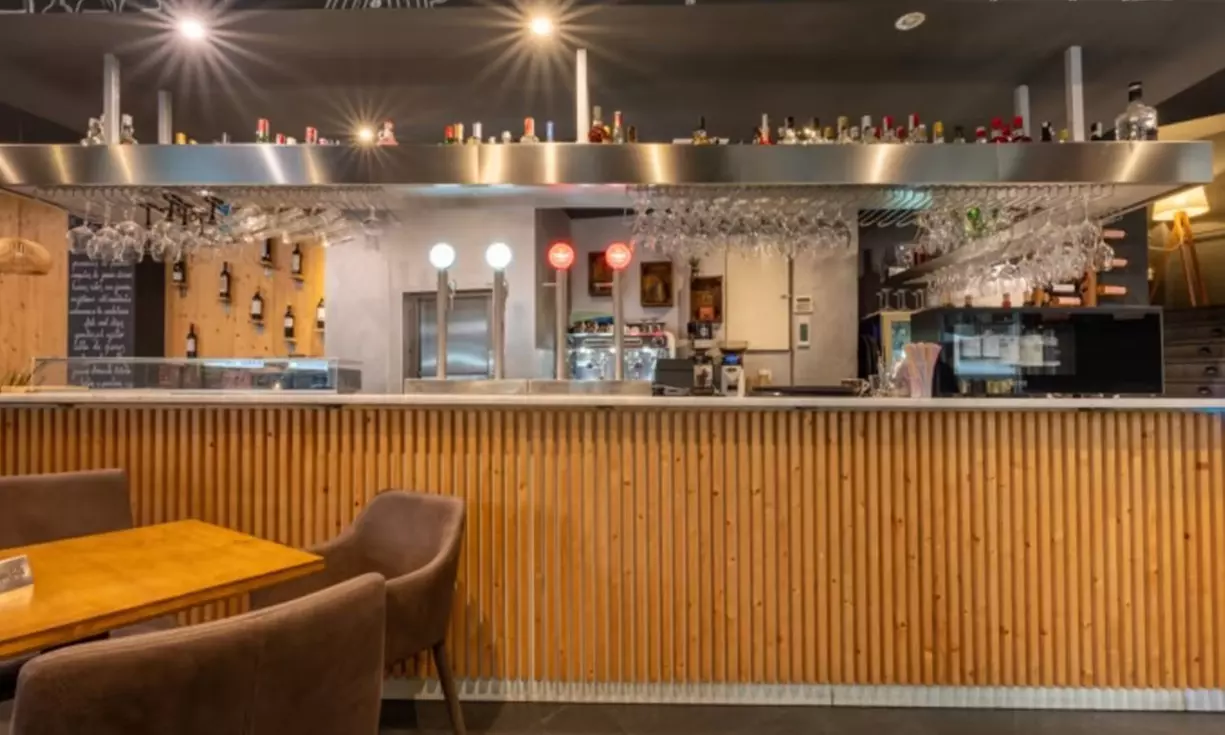 Menú completo en el centro de Palma para 2 o 4 con opción a vino