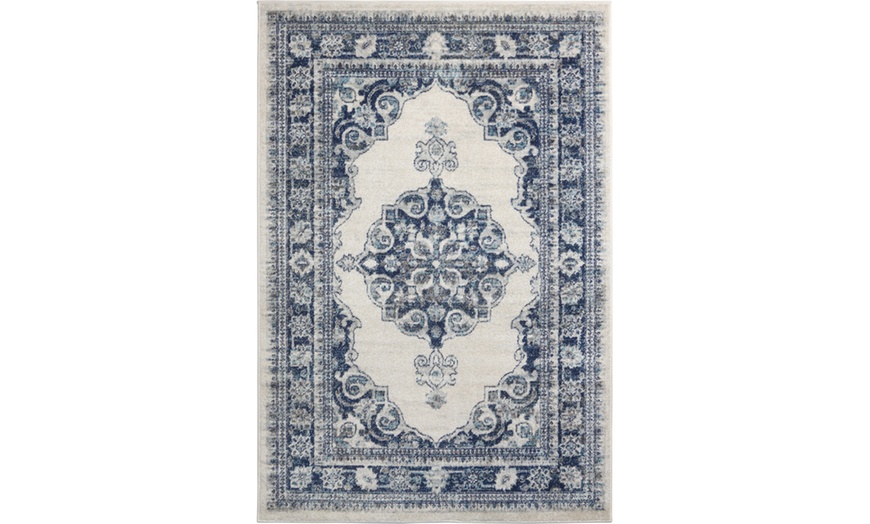 Image 11: Traditional Chelsea Rug