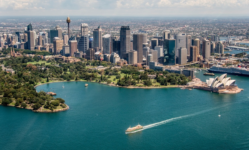 Image 1: 1-Hr Sydney Harbour Scenic Flight