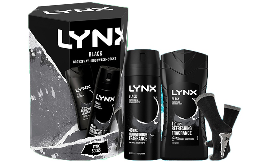 Image 1: Lynx Black Men's Gift Set: Body Wash, Body Spray with Socks