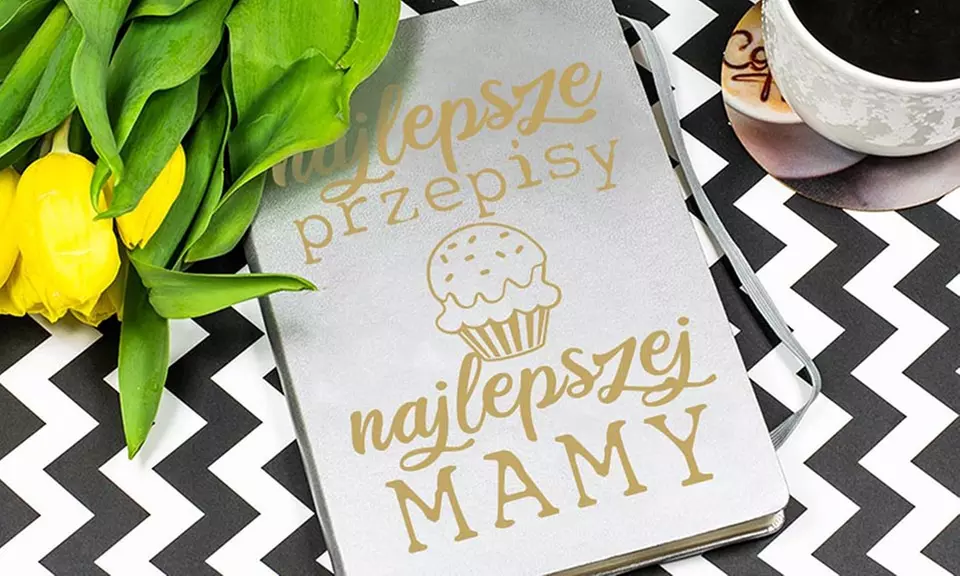 Personalizowany „przepiśnik” – notes na przepisy na Dzień Matki za 39 zł z ArtZone - Primary Image