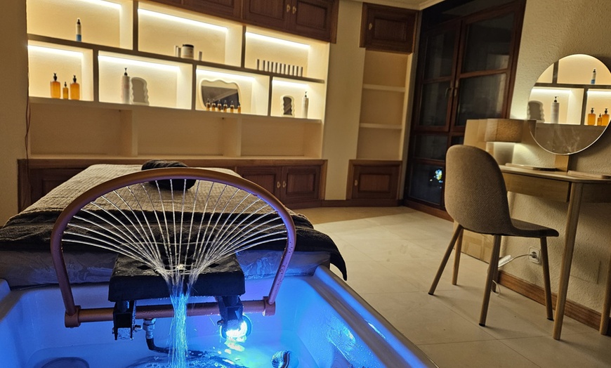 Image 3: Experiencia Head Spa capilar con tratamiento a elegir