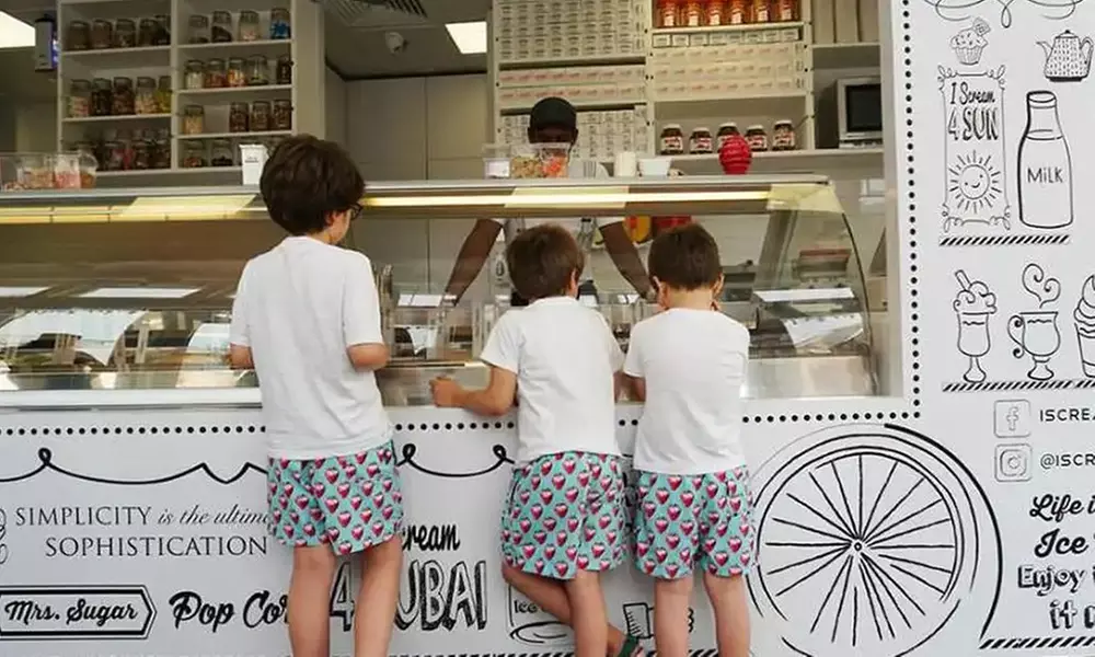 One or Two Hour Play Access + Painting & Arts & Crafts For Up to Two