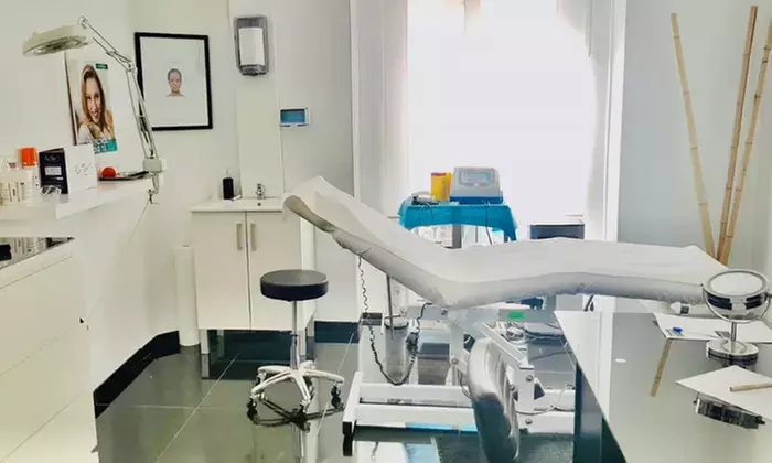 Limpieza facial con microdermoabrasión en Estética Callao