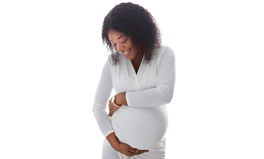 Image 6: Baby Photoshoot With Prints