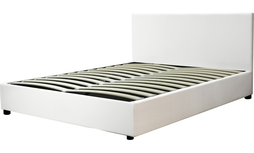 Image 4: Lit coffre Colisée simili cuir, matelas "Empereur" en option