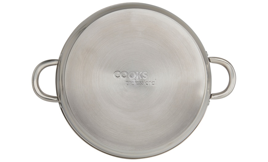 Image 4: Cooks Professional Saute Pan