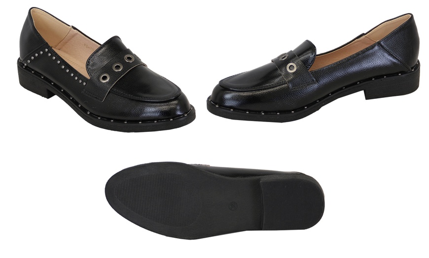 Image 2: Women's Slip-On Moccasins