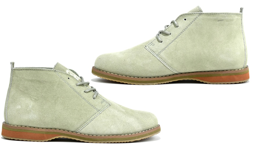 Image 11: Men's Suede Desert Boots