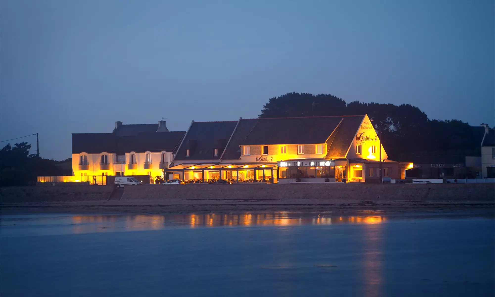Plouguerneau : chambre double vue mer avec petit-déjeuner en option