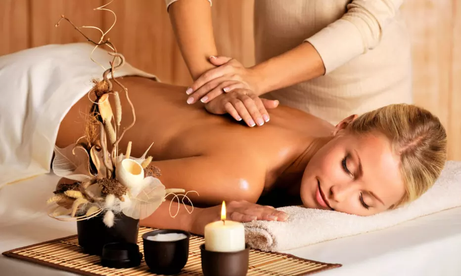 Jusqu'à 42% de remise sur Massage - Personnalisé chez Vanessa DELECLUSE Réflexiologue Plantaire - Primary Image