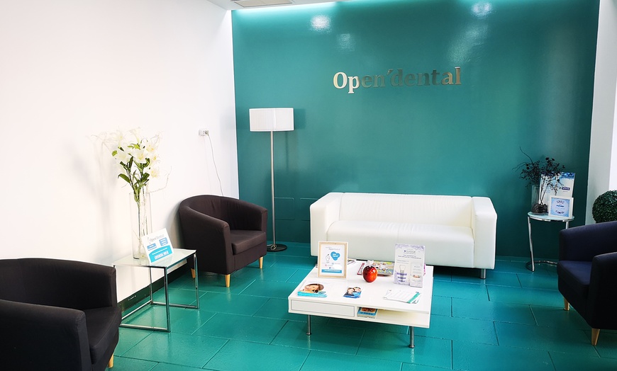 Image 3: 1 o 2 sesiones de tratamiento facial hidratante en Open Beauty