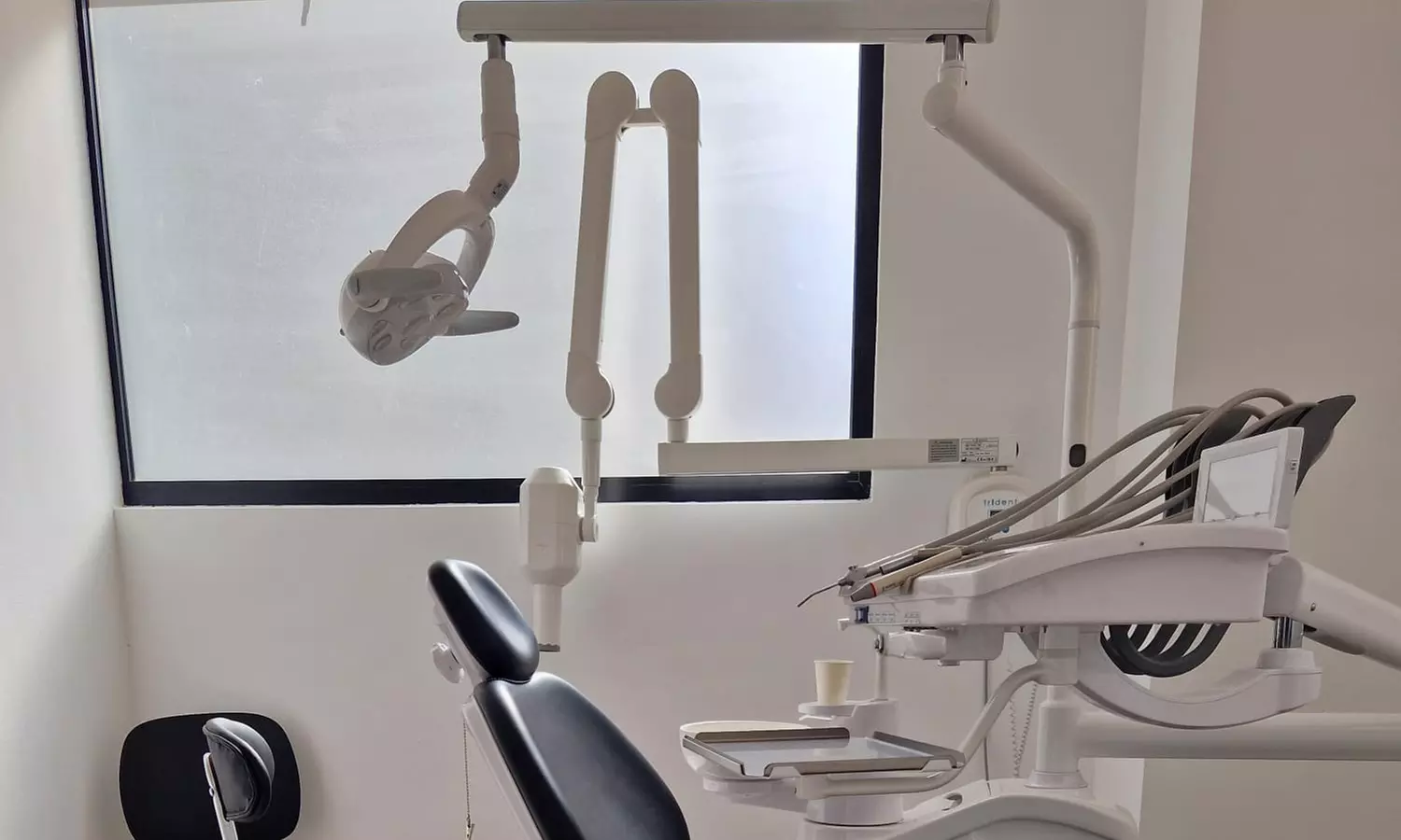 Limpieza bucal o blanqueamiento dental en H2G Studio Dental