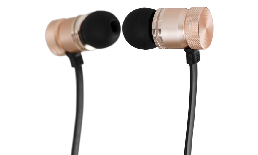 Image 12: Akai Bluetooth Earbuds