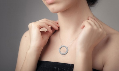 1 o 2 collane con pendente, con cristalli Swarovski®