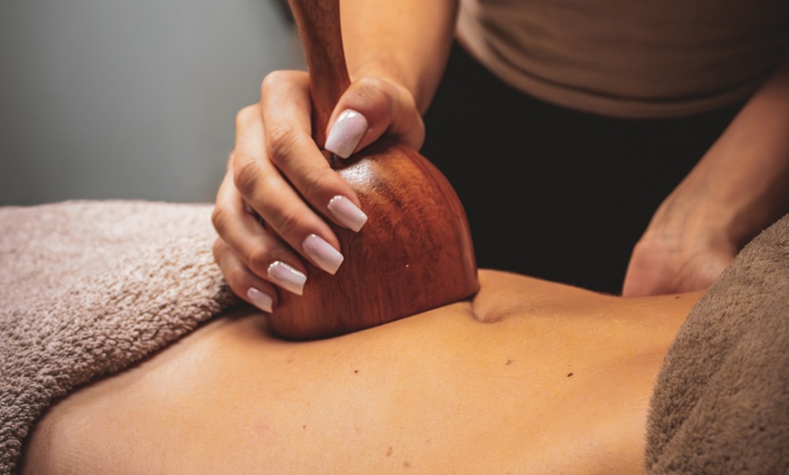 Image 1: Jusqu'à 67% de remise sur Massage - Drainage lymphatique chez Atlantica Minceur