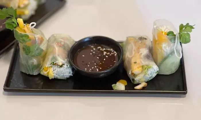 Vietnamesisches 3-Gänge-Menü à la carte für 1, 2 oder 4 Personen