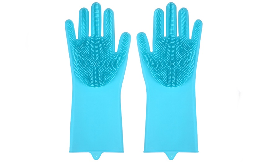 Image 6: One or Two Pairs of Silicone Cleaning Gloves