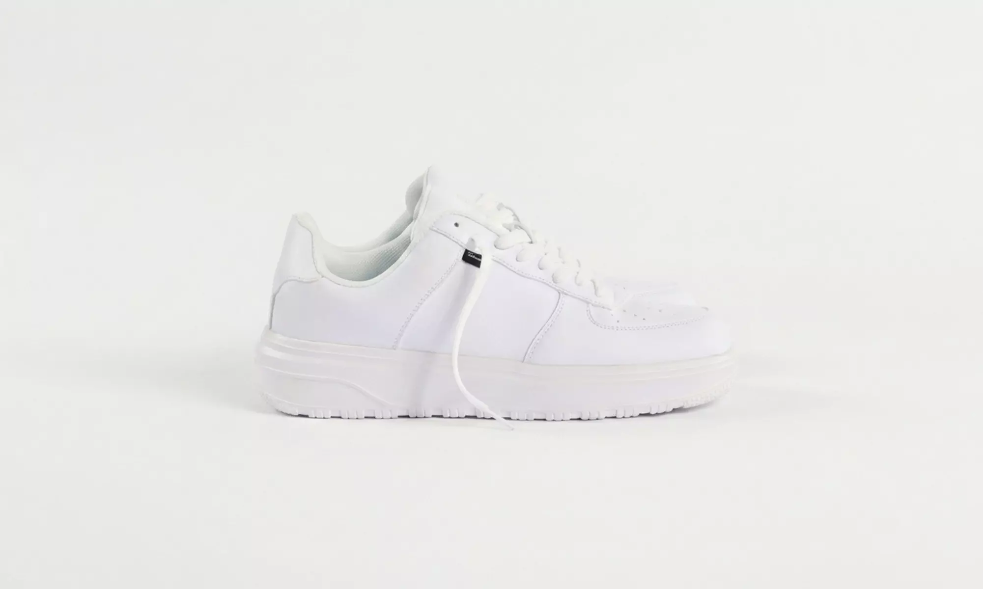 Adult Classic White Trainers